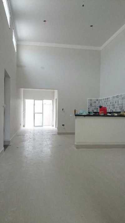 Home For Sale in AraÃ§oiaba Da Serra, Brazil