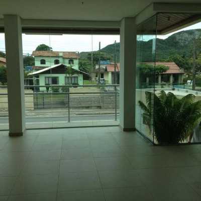 Commercial Building For Sale in 