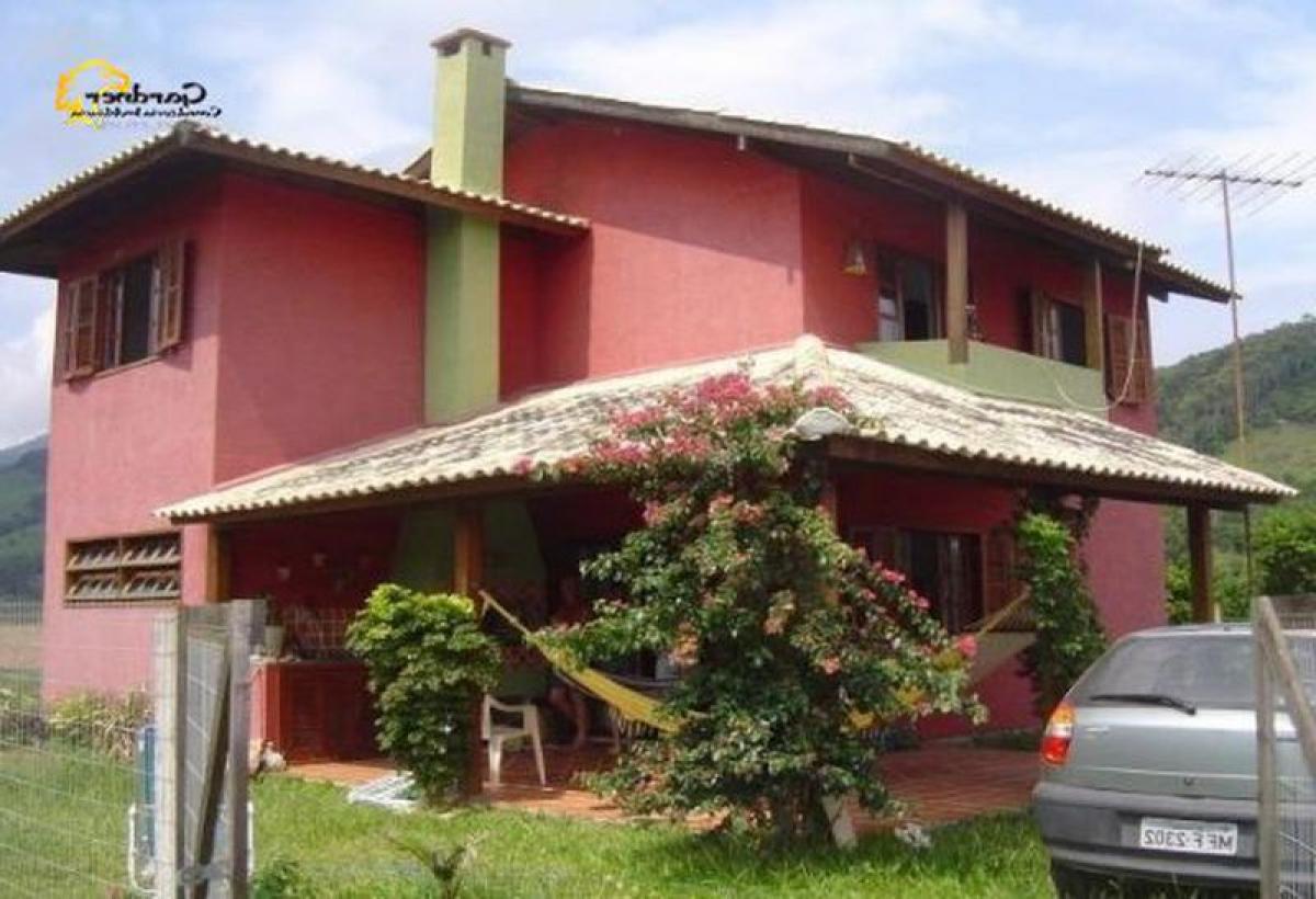 Picture of Home For Sale in Garopaba, Santa Catarina, Brazil