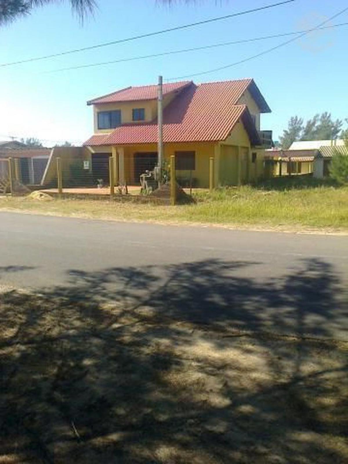 Picture of Home For Sale in Imbe, Rio Grande do Sul, Brazil