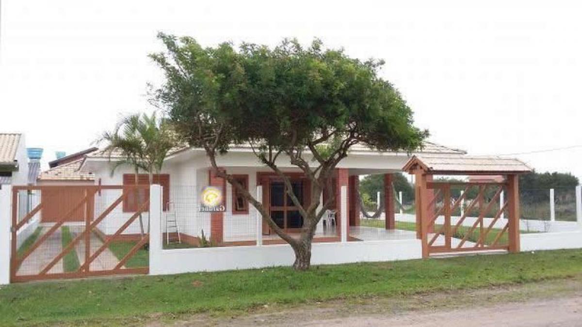 Picture of Home For Sale in Torres, Rio Grande do Sul, Brazil