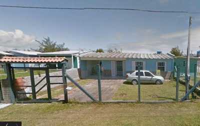 Home For Sale in Balneario Pinhal, Brazil