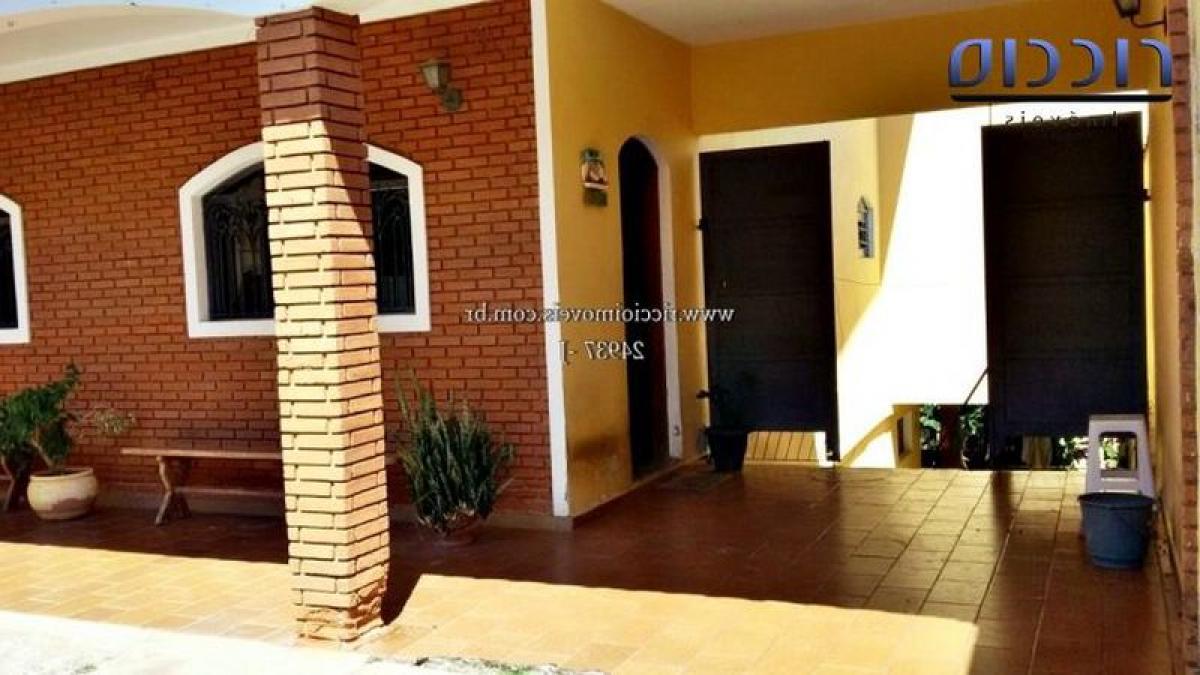 Picture of Home For Sale in Taubate, Sao Paulo, Brazil