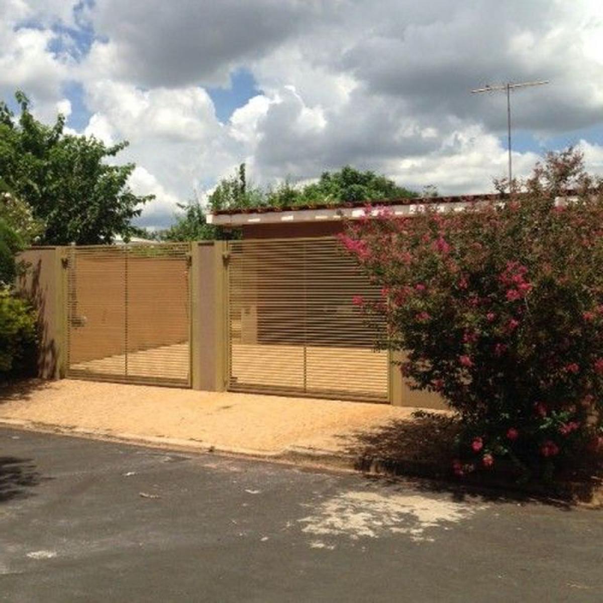 Picture of Home For Sale in Ribeirao Preto, Sao Paulo, Brazil