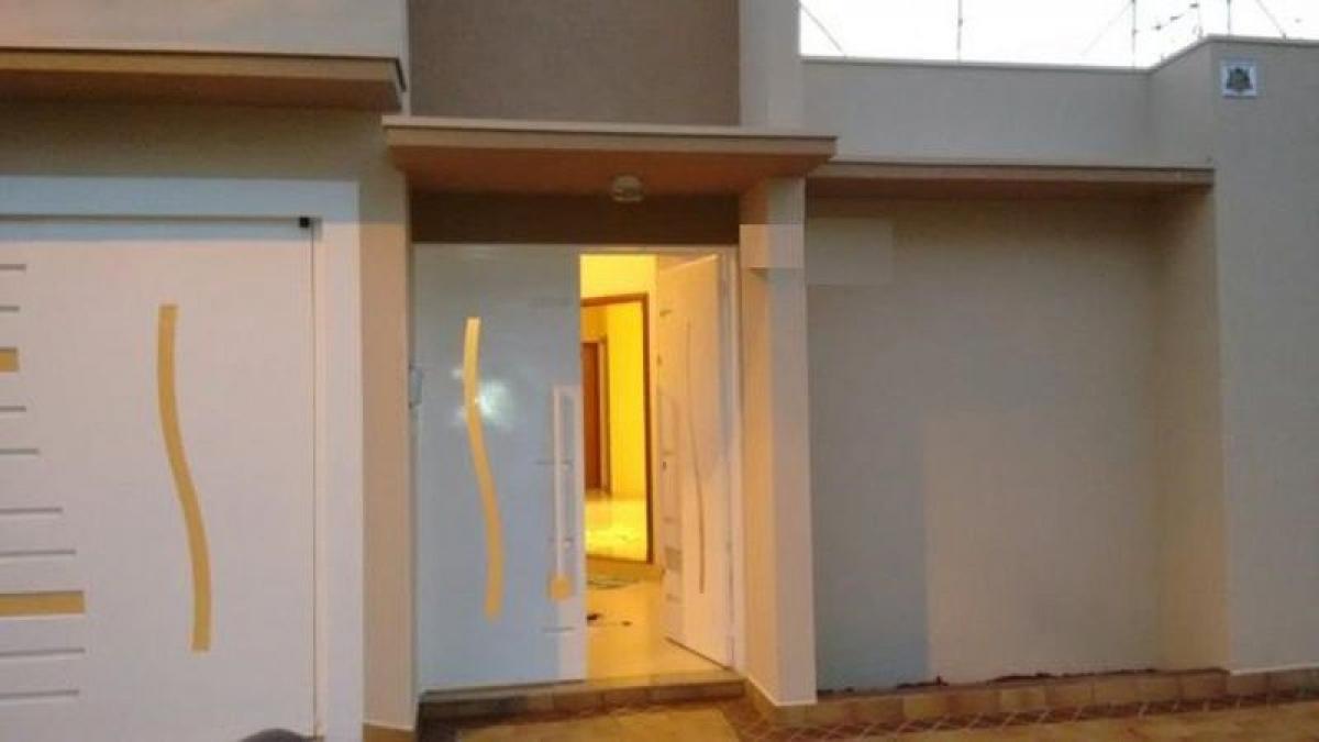 Picture of Home For Sale in Maua, Sao Paulo, Brazil