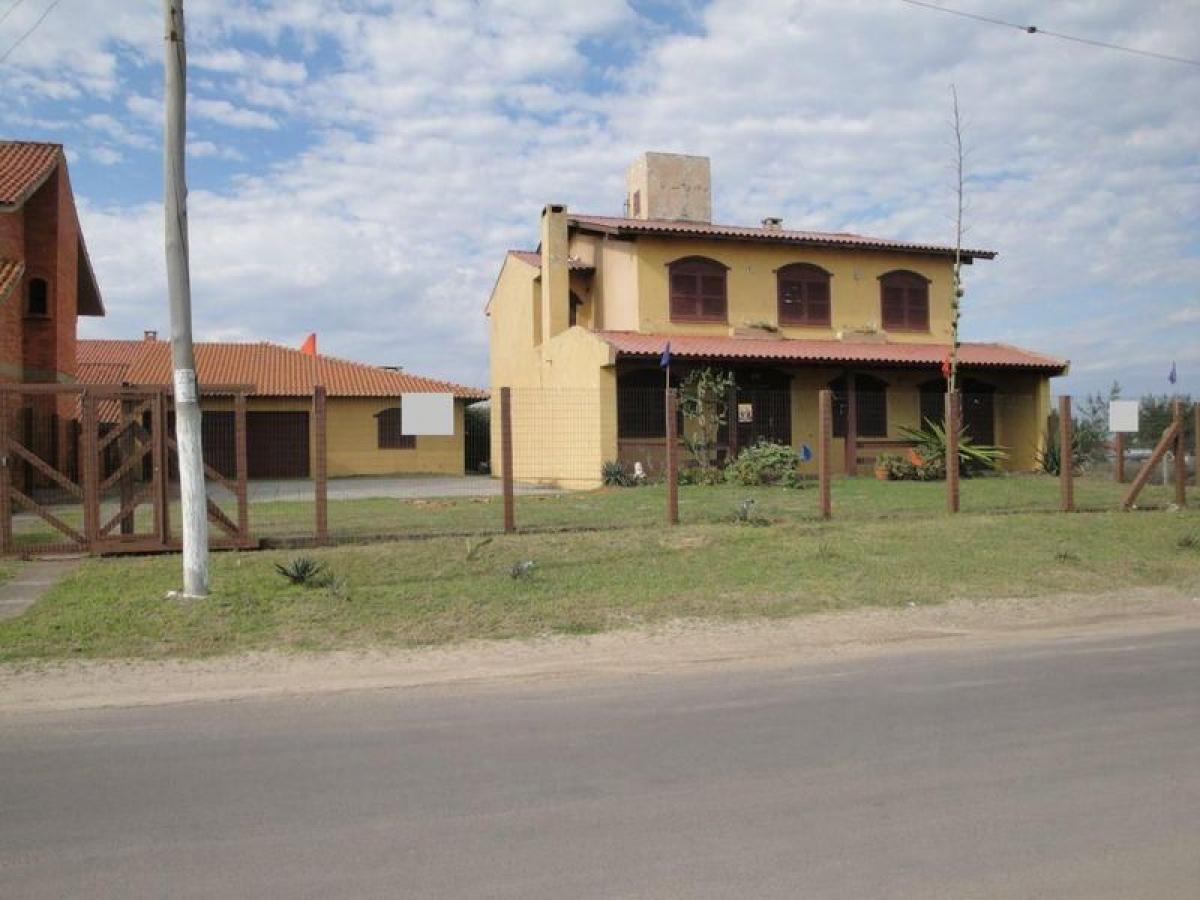 Picture of Home For Sale in Tramandai, Rio Grande do Sul, Brazil