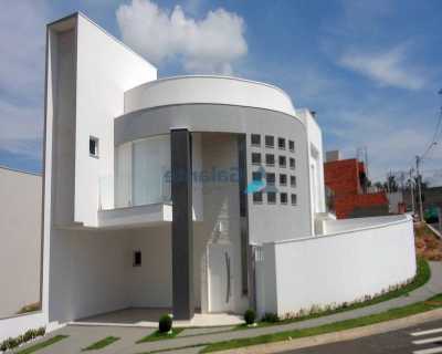 Townhome For Sale in Indaiatuba, Brazil