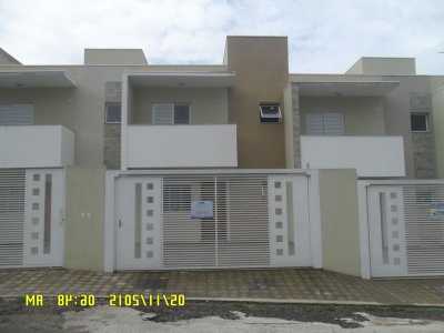 Home For Sale in Ãguas De Lindoia, Brazil