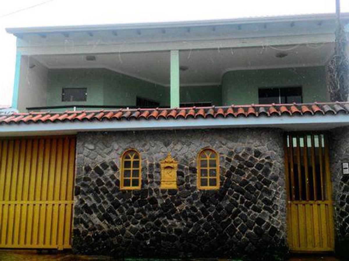 Picture of Home For Sale in Distrito Federal, Distrito Federal, Brazil