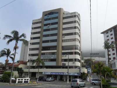 Home For Sale in Ãguas De Lindoia, Brazil