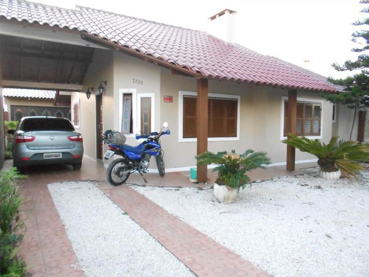 Picture of Home For Sale in Cidreira, Rio Grande do Sul, Brazil