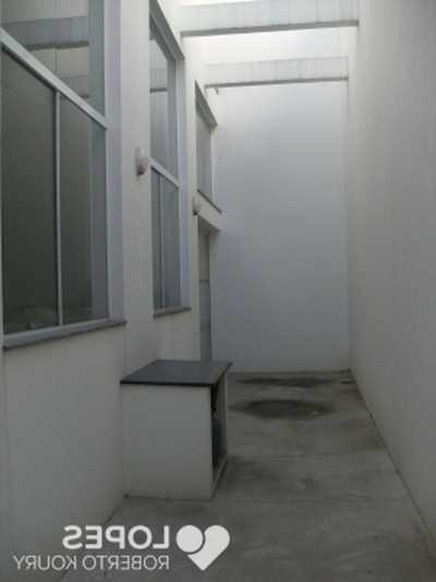 Commercial Building For Sale in 