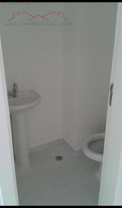 Commercial Building For Sale in Taboao Da Serra, Brazil