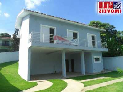 Home For Sale in Ãguas De Lindoia, Brazil