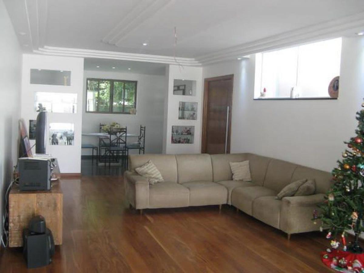 Picture of Home For Sale in Franco Da Rocha, Sao Paulo, Brazil