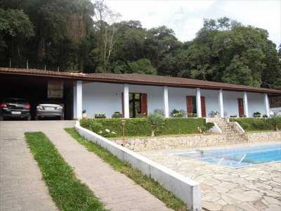 Home For Sale in Itapecerica Da Serra, Brazil
