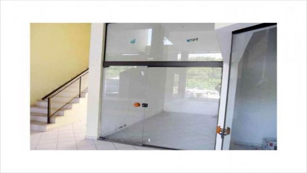 Picture of Commercial Building For Sale in Niteroi, Rio De Janeiro, Brazil