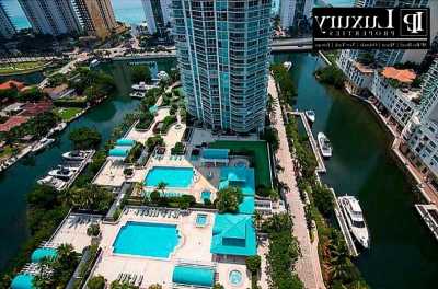 Apartment For Sale in Parana, Brazil