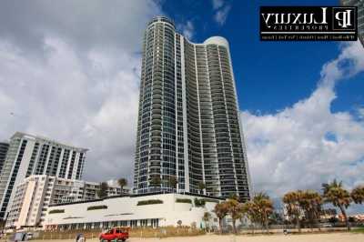 Apartment For Sale in Parana, Brazil