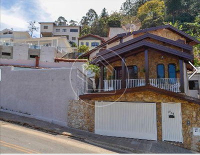 Home For Sale in Ãguas De Lindoia, Brazil