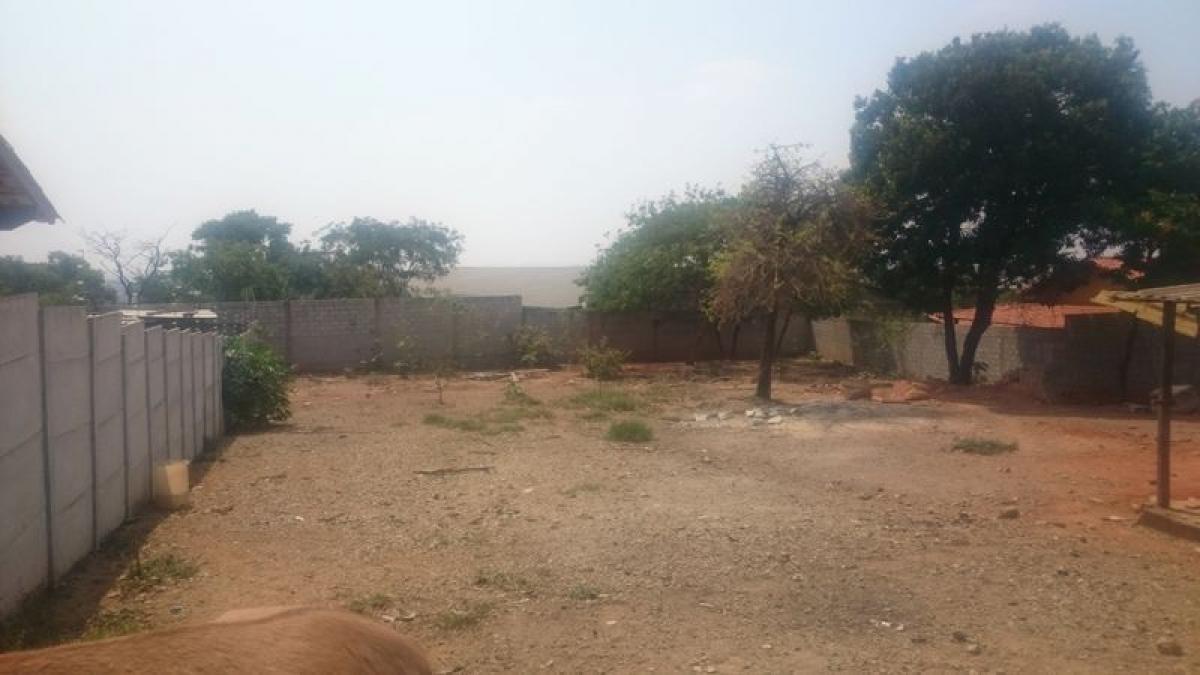 Picture of Residential Land For Sale in Contagem, Minas Gerais, Brazil