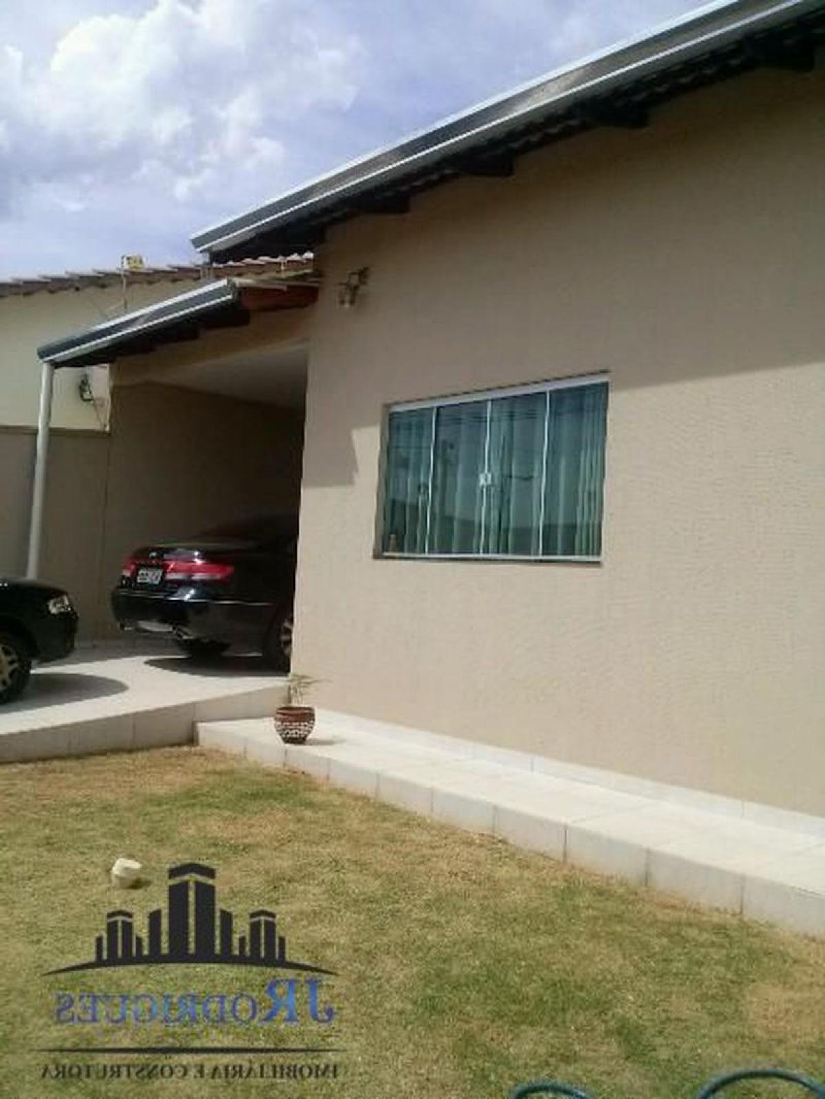 Picture of Home For Sale in Aparecida De Goiania, Goias, Brazil