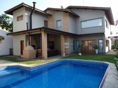 Home For Sale in Carapicuiba, Brazil