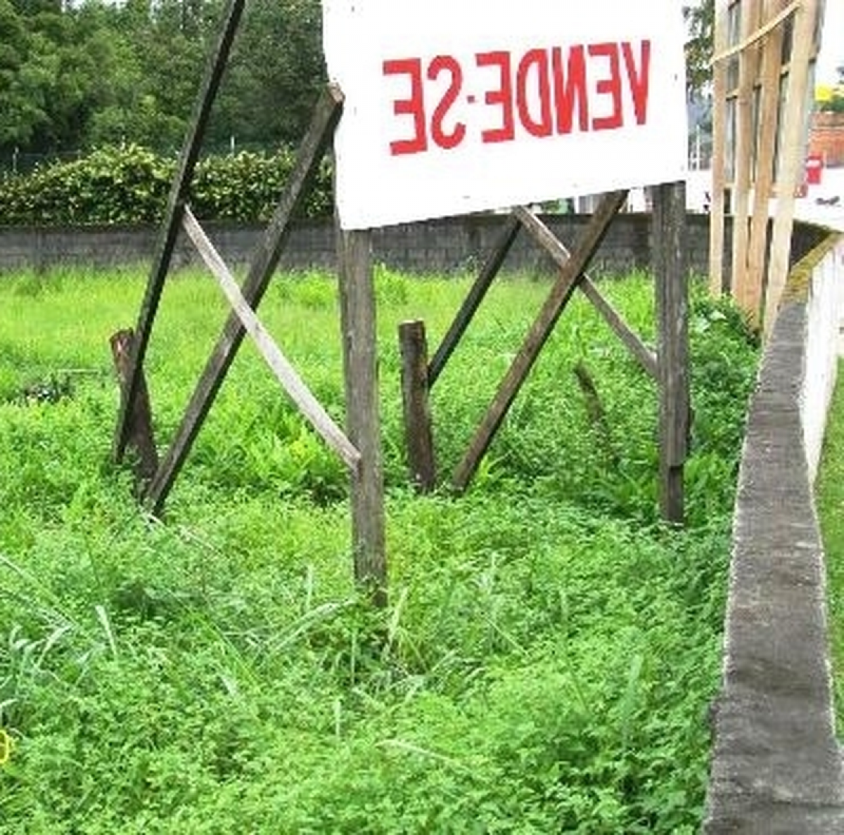 Picture of Residential Land For Sale in Bertioga, Sao Paulo, Brazil