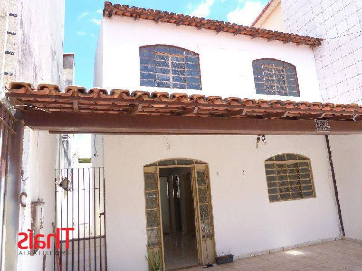 Picture of Home For Sale in Distrito Federal, Distrito Federal, Brazil