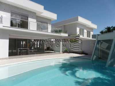 Home For Sale in Bertioga, Brazil