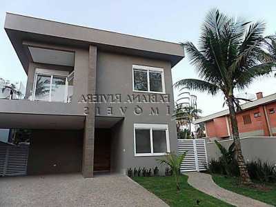 Home For Sale in Bertioga, Brazil