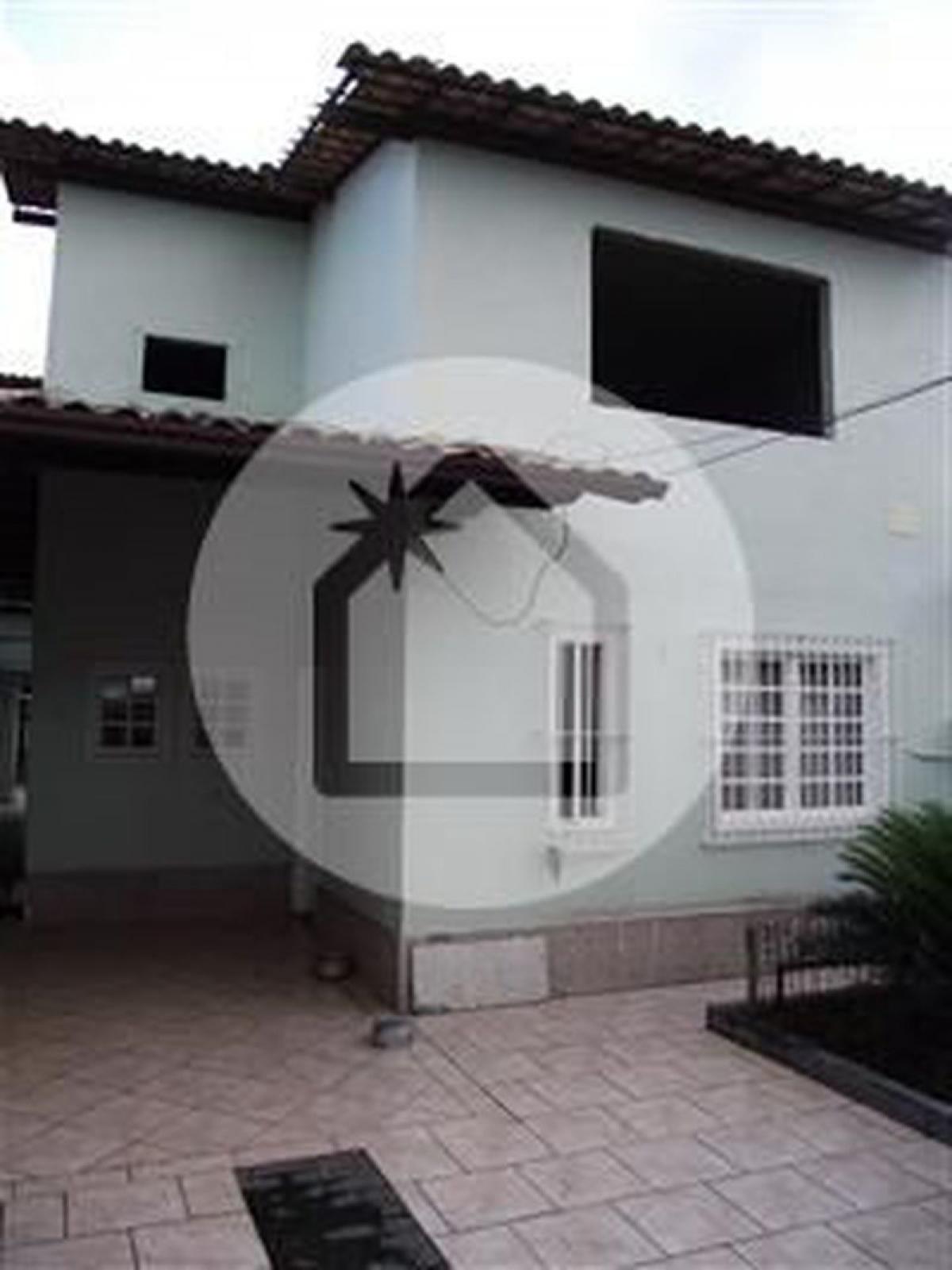 Picture of Home For Sale in Niteroi, Rio De Janeiro, Brazil