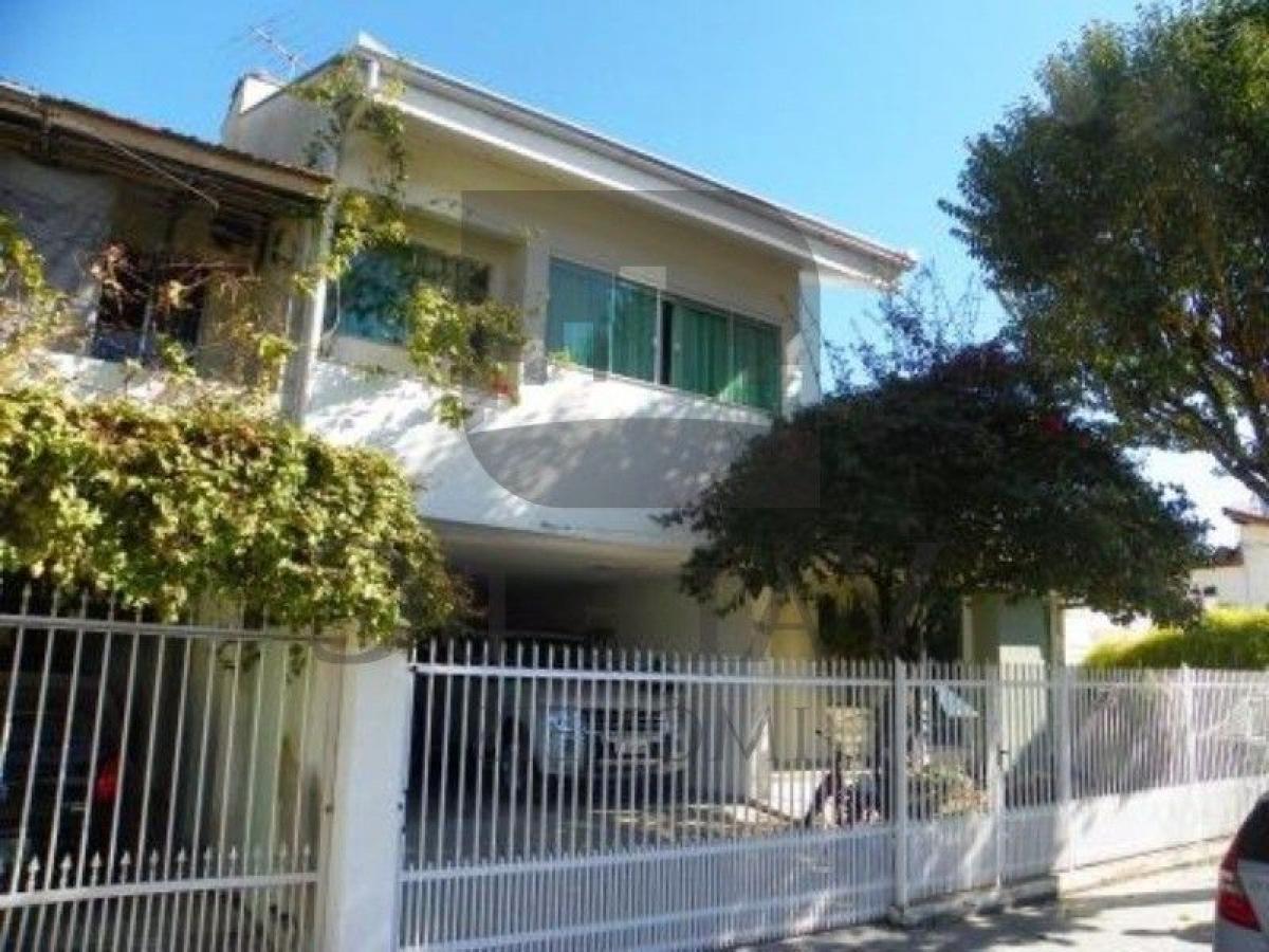 Picture of Townhome For Sale in Balneario Camboriu, Santa Catarina, Brazil