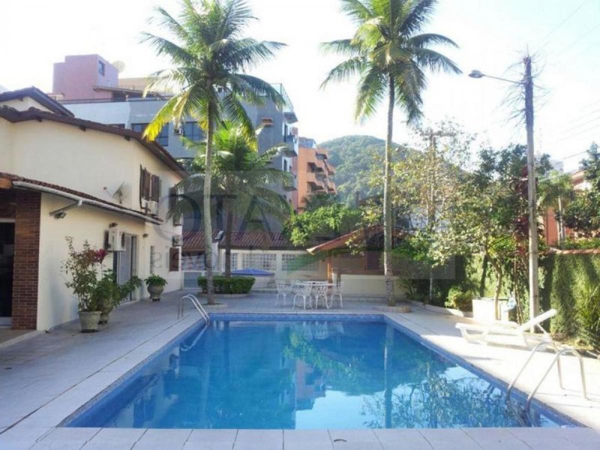 Picture of Home For Sale in Guaruja, Sao Paulo, Brazil