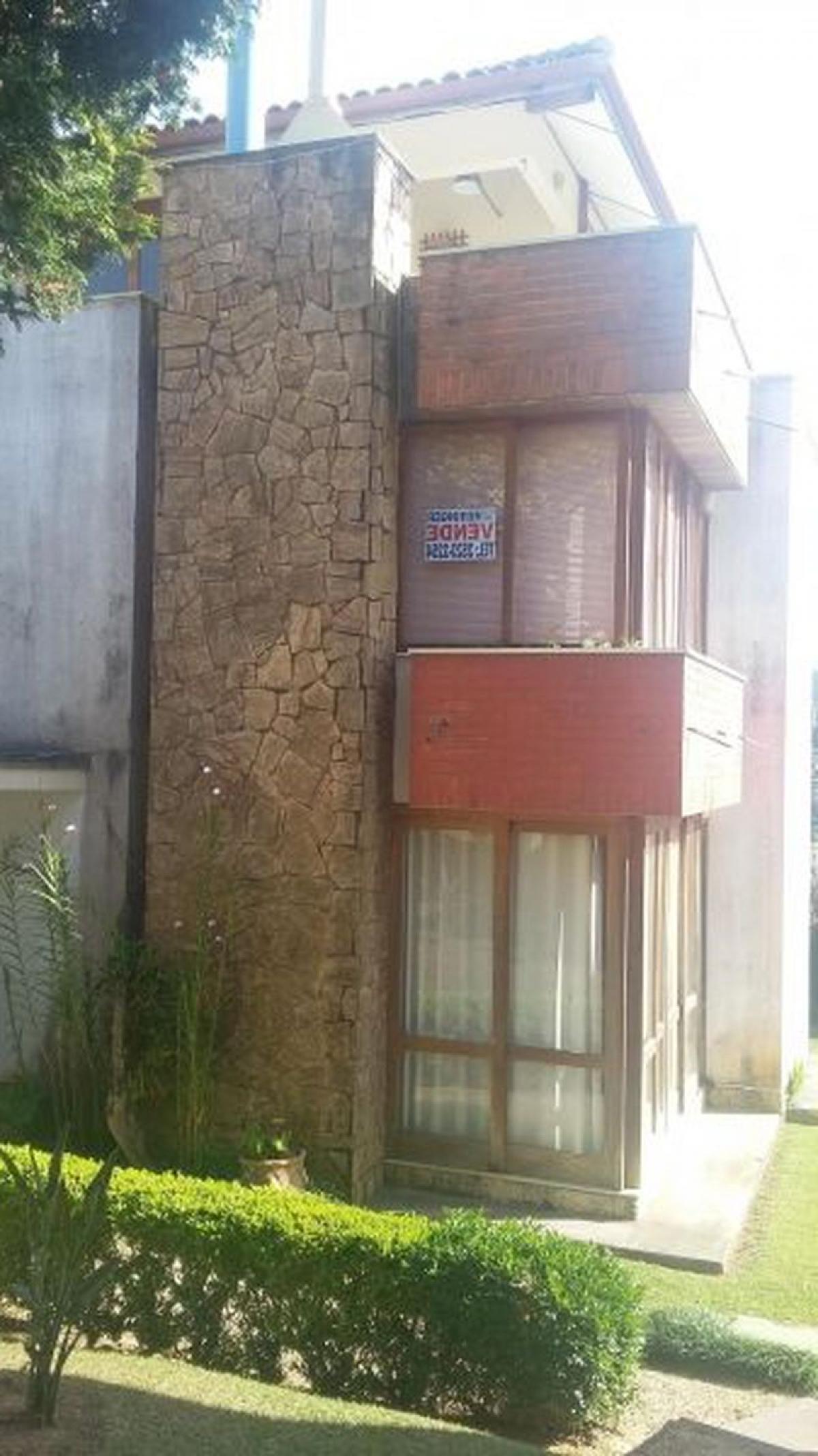 Picture of Home For Sale in Nova Friburgo, Rio De Janeiro, Brazil