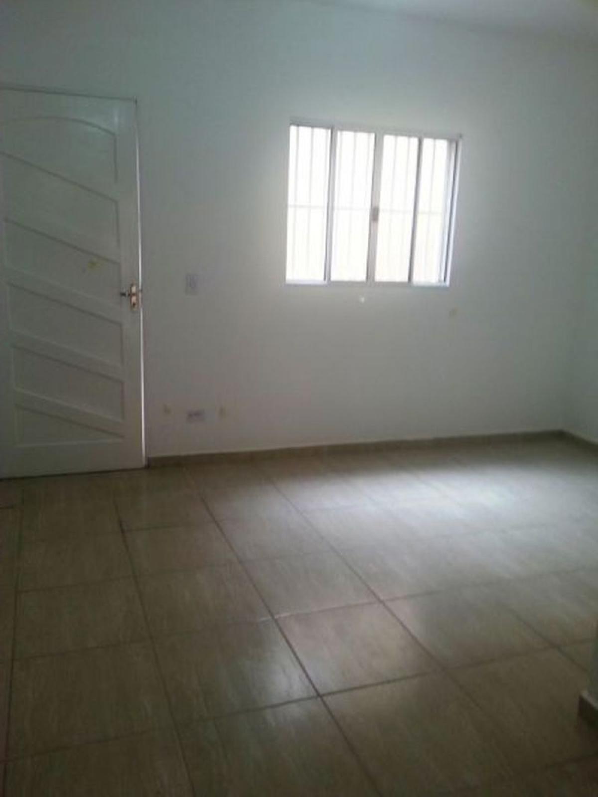 Picture of Home For Sale in Ferraz De Vasconcelos, Sao Paulo, Brazil