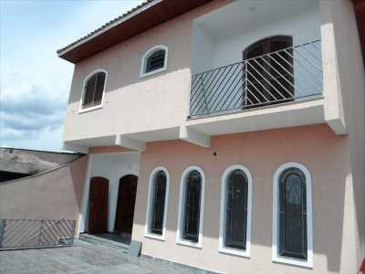 Townhome For Sale in Itapecerica Da Serra, Brazil