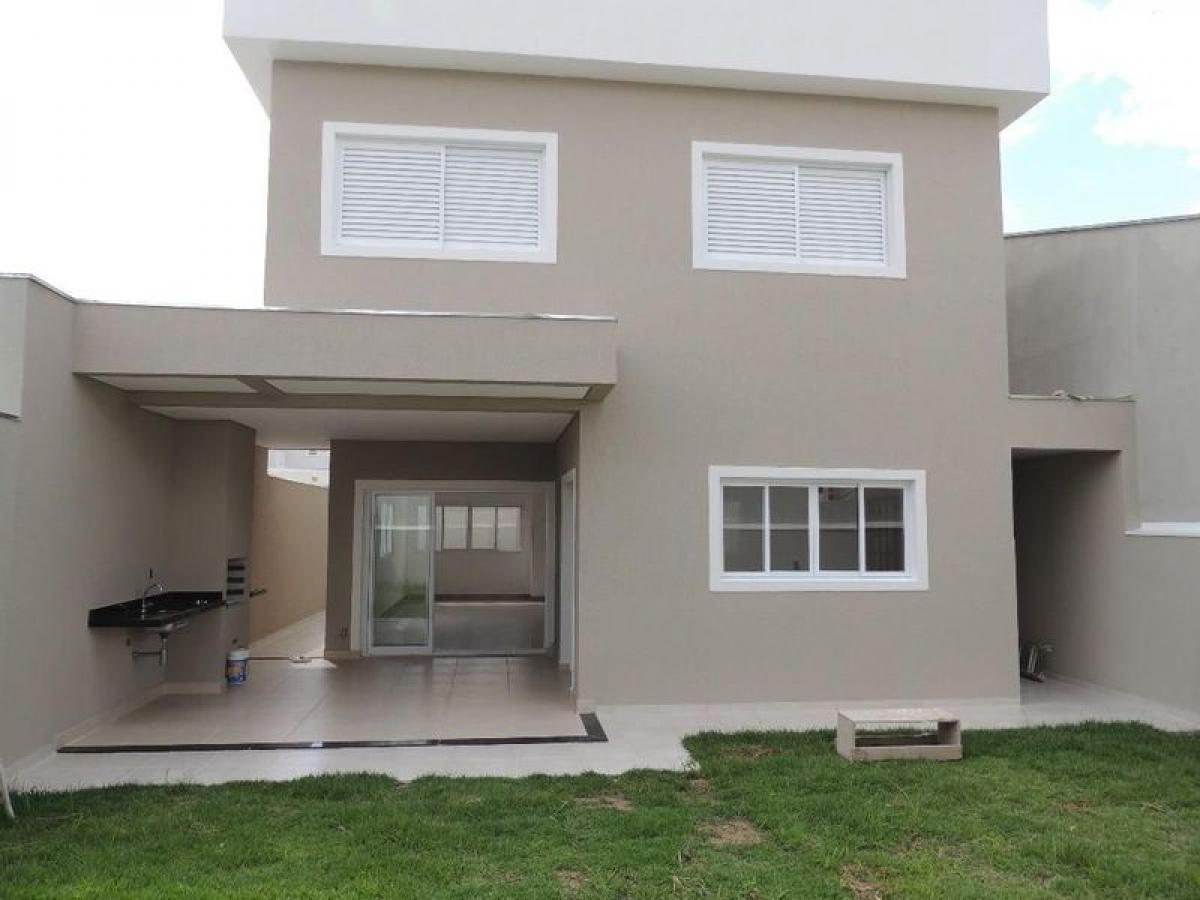 Picture of Home For Sale in Jacarei, Sao Paulo, Brazil