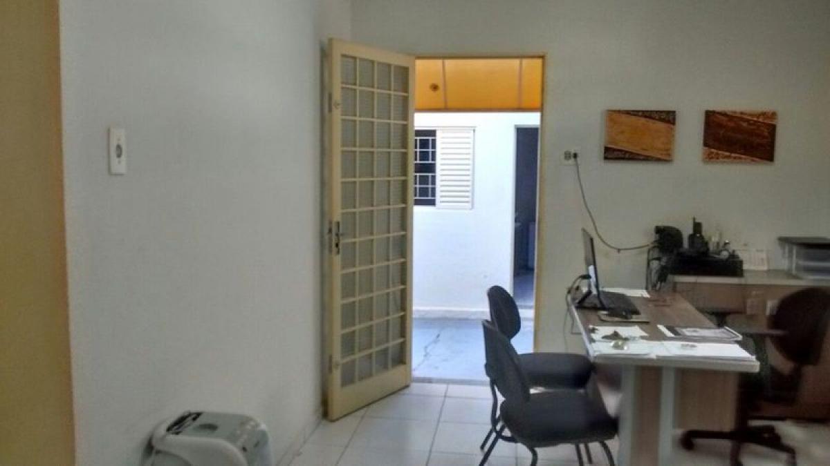 Picture of Home For Sale in Marilia, Sao Paulo, Brazil