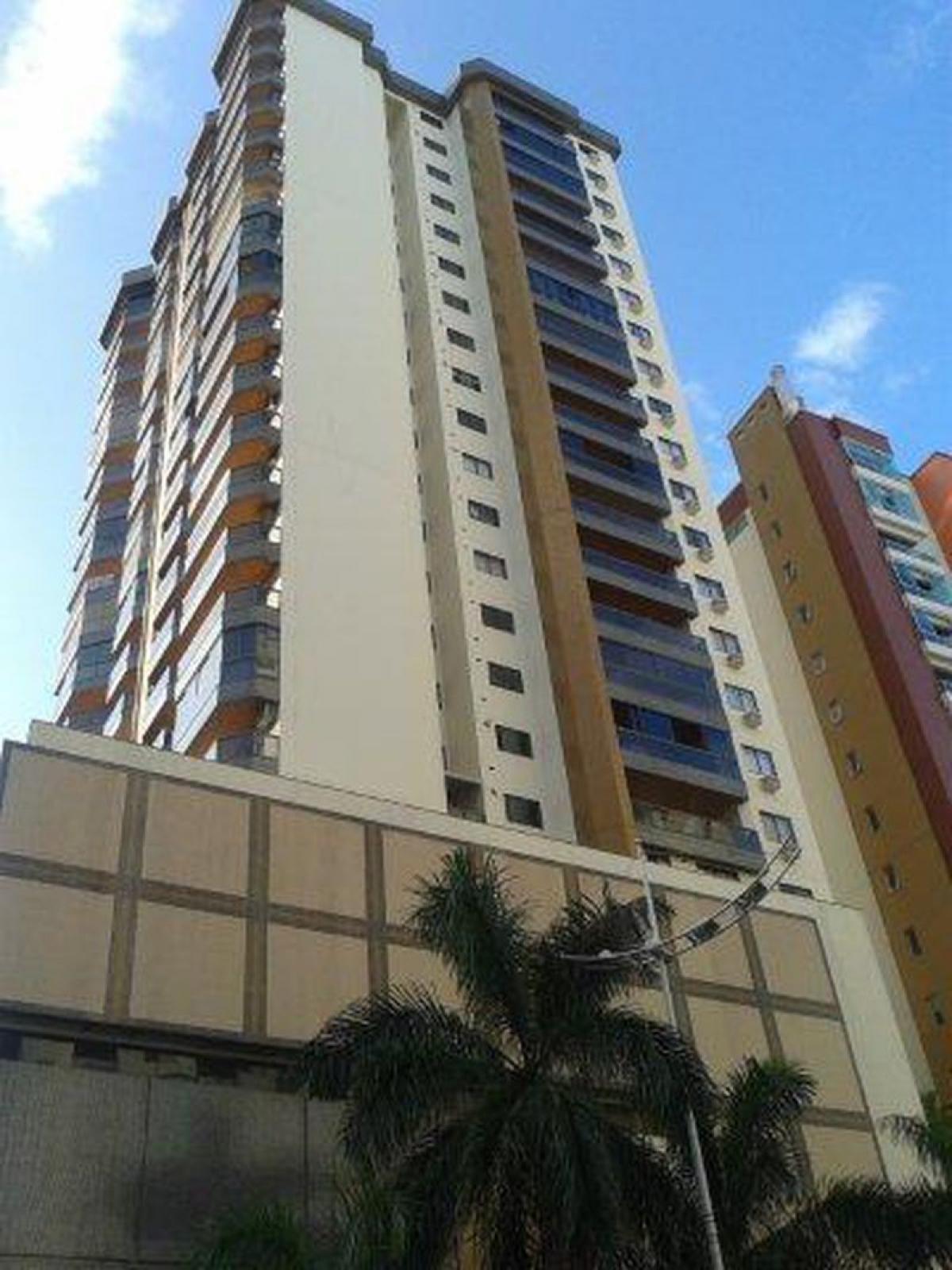 Picture of Apartment For Sale in Balneario Camboriu, Santa Catarina, Brazil