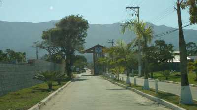 Residential Land For Sale in Caraguatatuba, Brazil