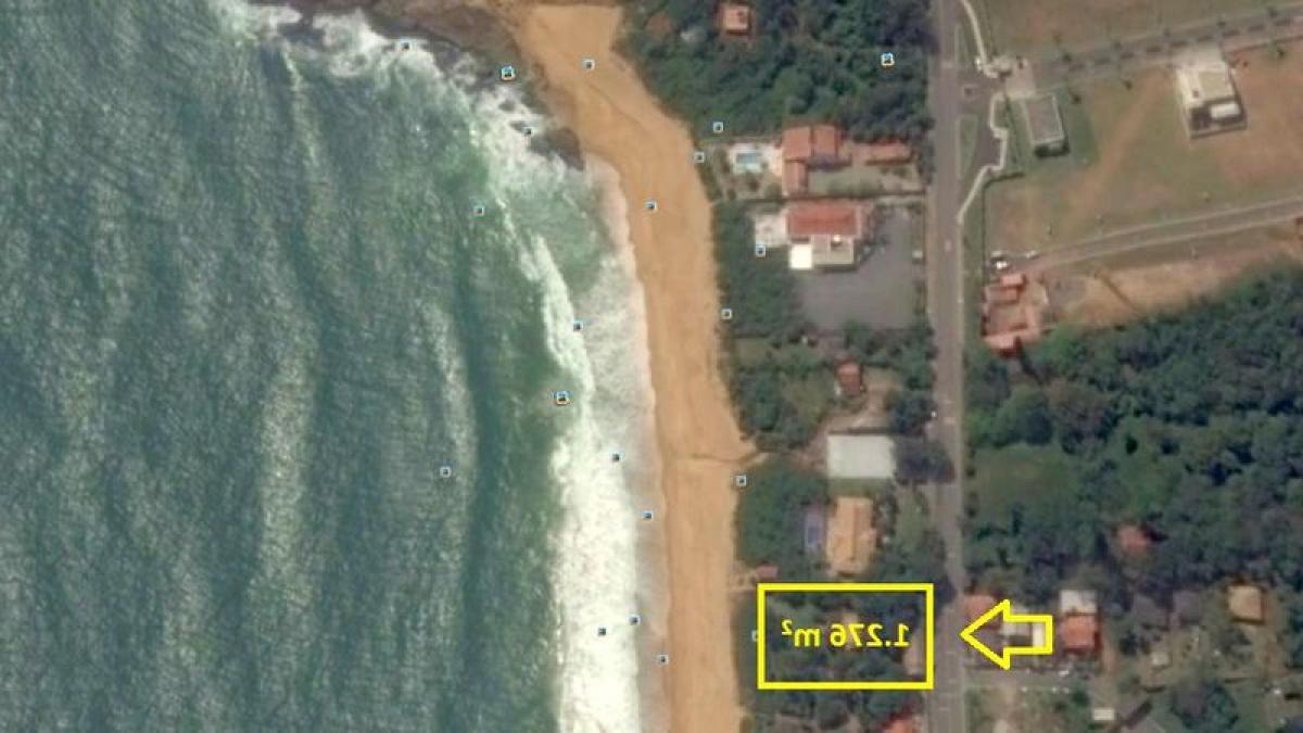 Picture of Residential Land For Sale in Balneario Camboriu, Santa Catarina, Brazil