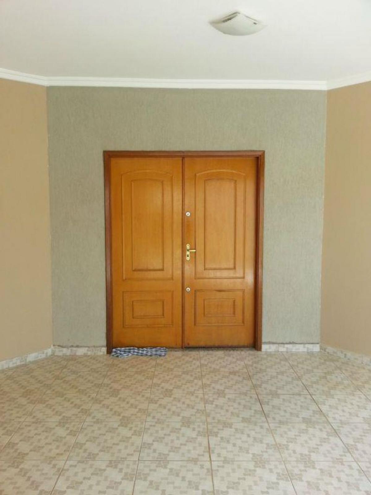 Picture of Commercial Building For Sale in Sao Jose Do Rio Preto, Sao Paulo, Brazil