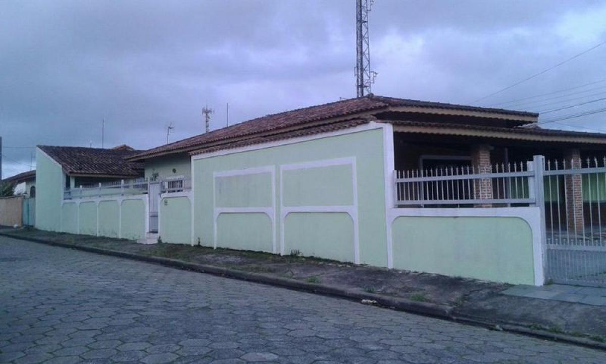 Picture of Home For Sale in Peruibe, Sao Paulo, Brazil
