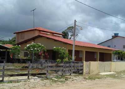 Home For Sale in Pitimbu, Brazil