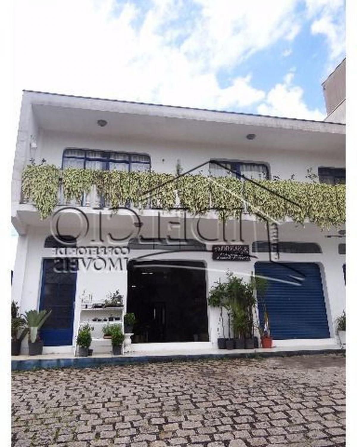 Picture of Commercial Building For Sale in Sao Jose Dos Pinhais, Parana, Brazil
