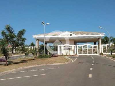 Residential Land For Sale in Holambra, Brazil