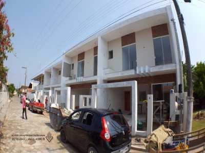 Home For Sale in Balneario Piçarras, Brazil