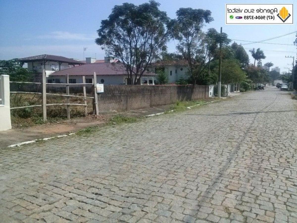 Picture of Residential Land For Sale in Balneario Piçarras, Santa Catarina, Brazil