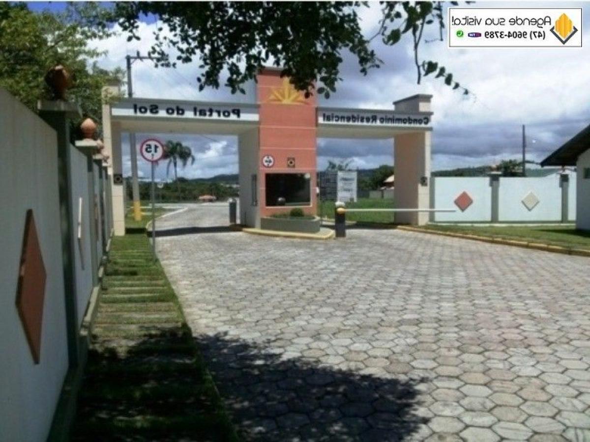 Picture of Residential Land For Sale in Balneario Piçarras, Santa Catarina, Brazil